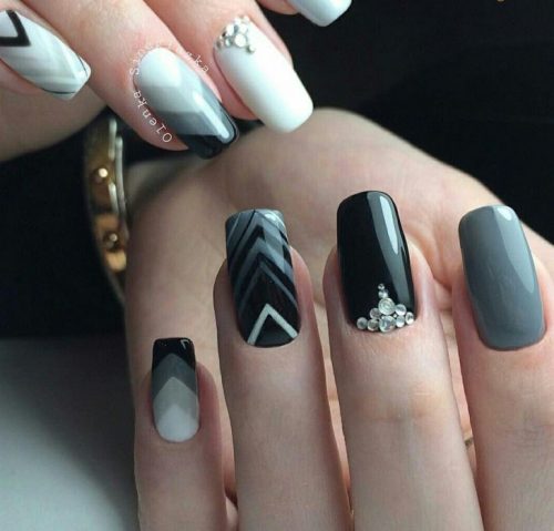 Madingas pilkas manikiūras - naujos nuotraukos, pilkos spalvos nagų dizainas