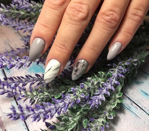 Madingas pilkas manikiūras - naujos nuotraukos, pilkos spalvos nagų dizainas