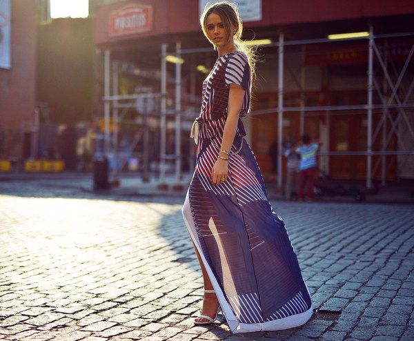 Rochii și sundress la modă: arcuri frumoase pentru vară