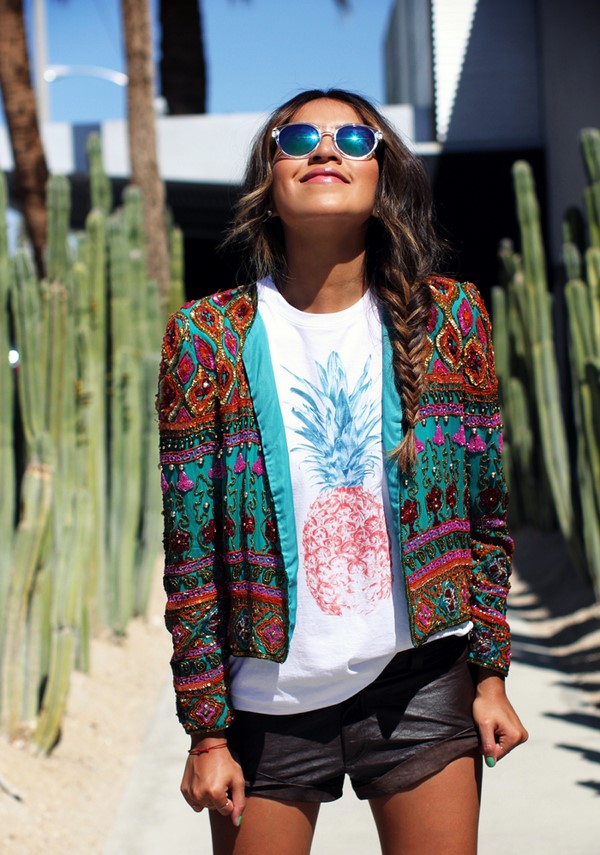 Vestes et vestes tendance de la saison pour femme: photos