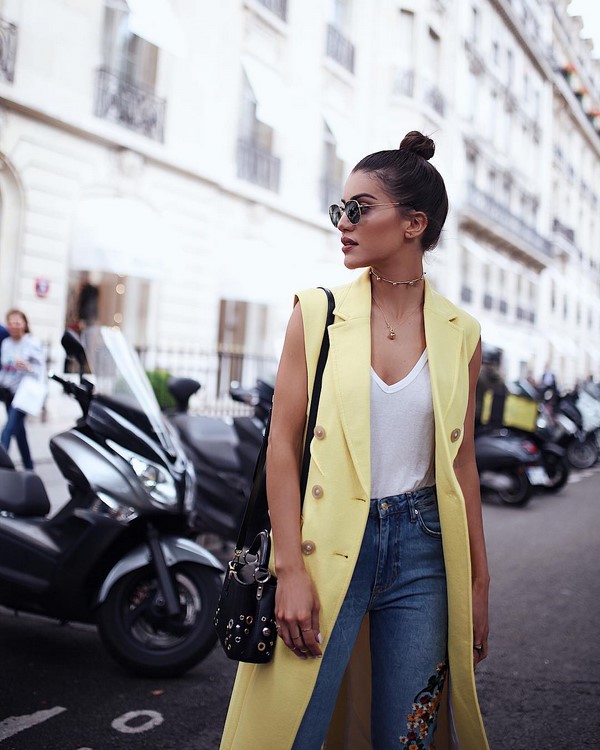Vestes et vestes tendance de la saison pour femme: photos