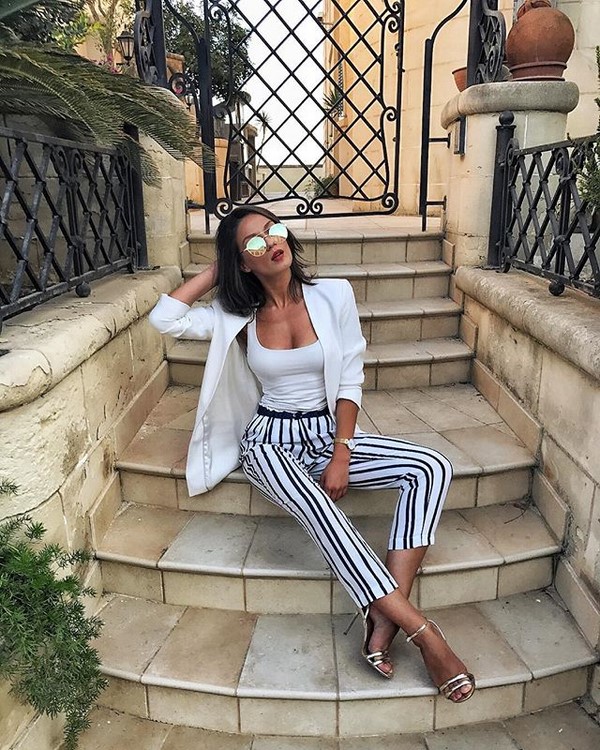 Vestes et vestes tendance de la saison pour femme: photos