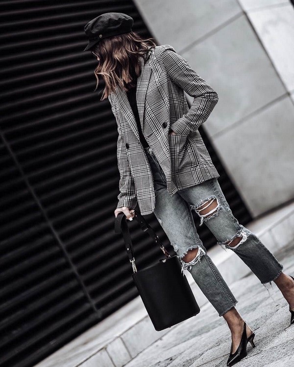 Vestes et vestes tendance de la saison pour femme: photos