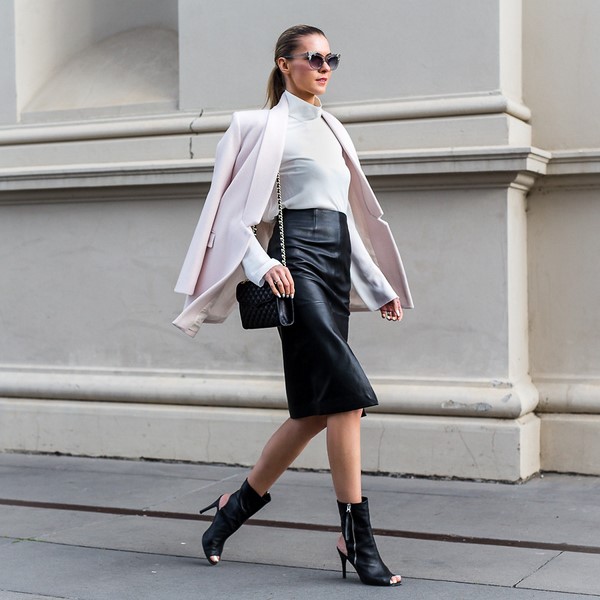 Vestes et vestes tendance de la saison pour femme: photos