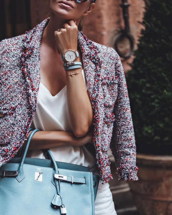 Vestes et vestes tendance de la saison pour femme: photos