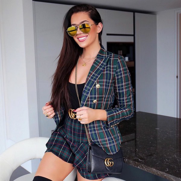 Costume de vară la modă: peste 50 de fotografii cu idei cu costume de vară