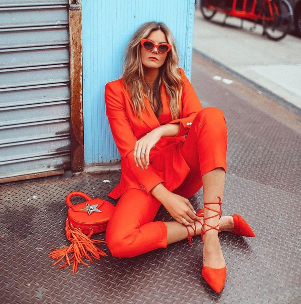 Costume de vară la modă: peste 50 de fotografii cu idei cu costume de vară