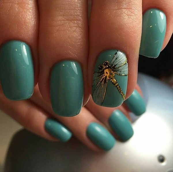 Nouveautés de manucure avec dessins: de magnifiques photos de l'idée du nail art avec une photo