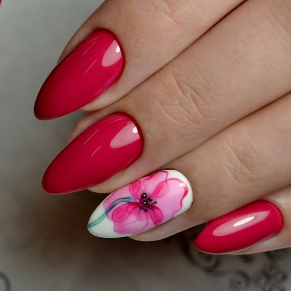 Nouveautés de manucure avec dessins: de magnifiques photos de l'idée du nail art avec une photo