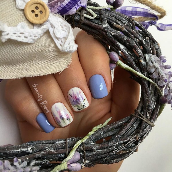 Nouveautés de manucure avec dessins: de magnifiques photos de l'idée du nail art avec une photo