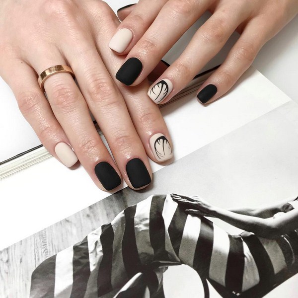 Nouveautés de manucure avec dessins: de magnifiques photos de l'idée du nail art avec une photo