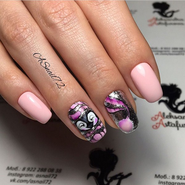 Nouveautés de manucure avec dessins: de magnifiques photos de l'idée du nail art avec une photo
