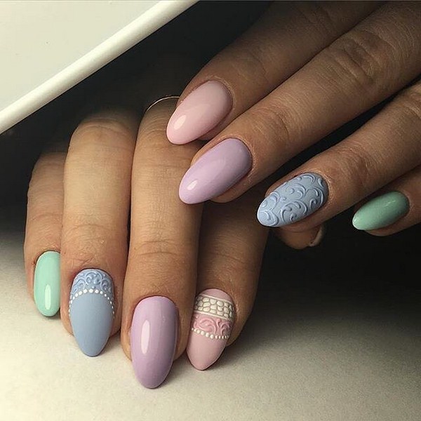 Nouveautés de manucure avec dessins: de magnifiques photos de l'idée du nail art avec une photo