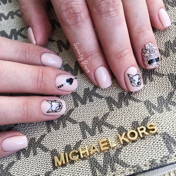 Nouveautés de manucure avec dessins: de magnifiques photos de l'idée du nail art avec une photo