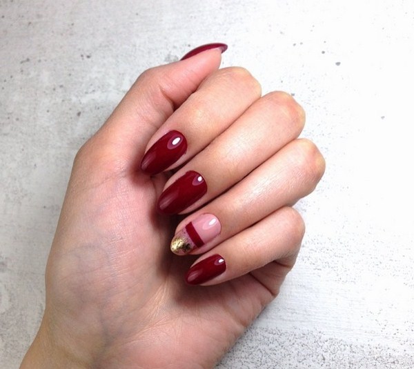 Adorable manucure en rouge: nouveau