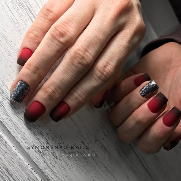 Idées de conception d'ongles à la mode pour la nouvelle année 2024: photos