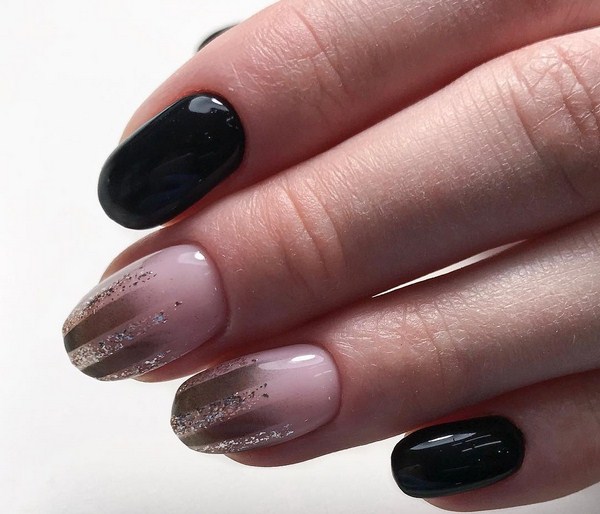 Idées de conception d'ongles à la mode pour la nouvelle année 2024: photos