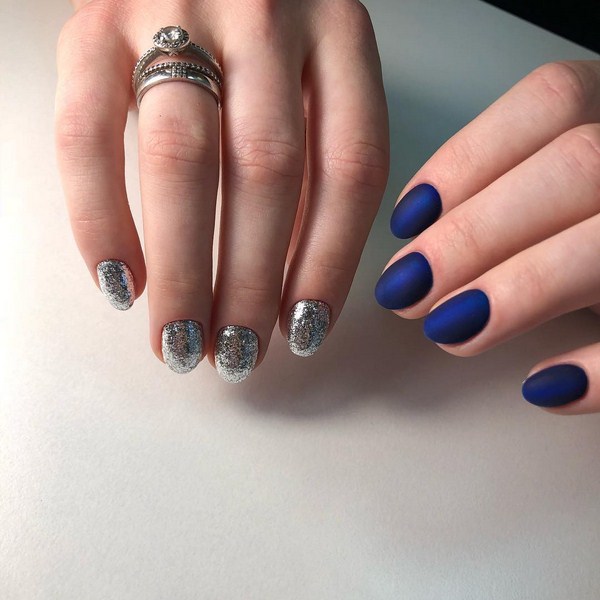 Idées de conception d'ongles à la mode pour la nouvelle année 2024: photos