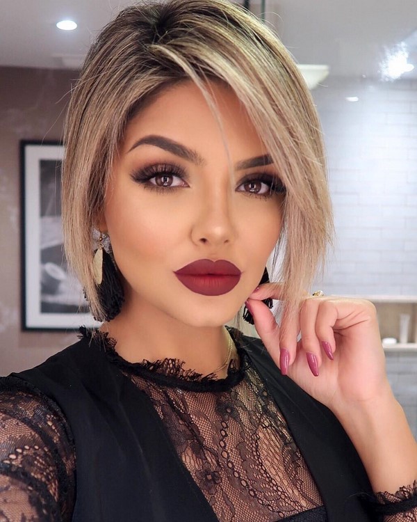 Maquillage brillant pour le Nouvel An 2024: les meilleures idées photo pour le maquillage du Nouvel An