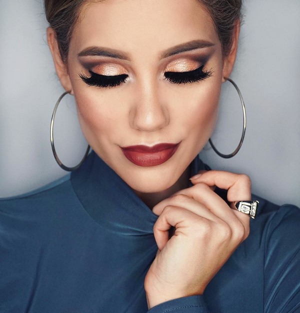 Maquillage brillant pour le Nouvel An 2024: les meilleures idées photo pour le maquillage du Nouvel An