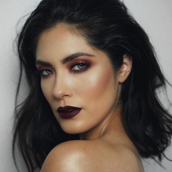 Maquillage brillant pour le Nouvel An 2024: les meilleures idées photo pour le maquillage du Nouvel An