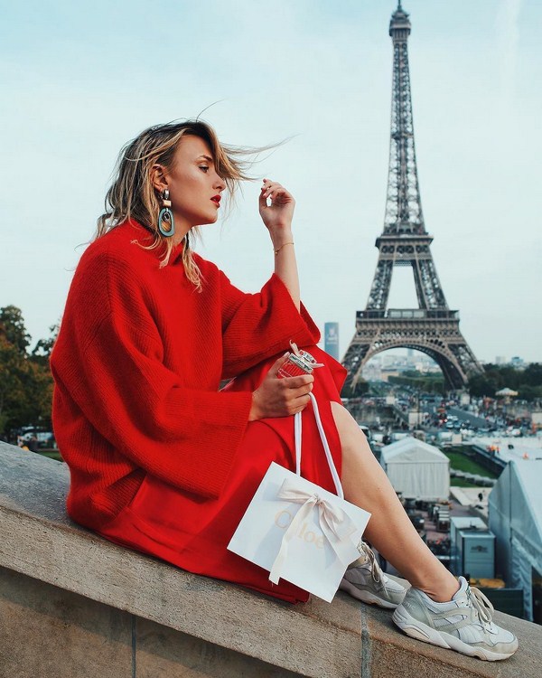 Tendances mode pour les sneakers: avec quoi porter des sneakers - voir photo