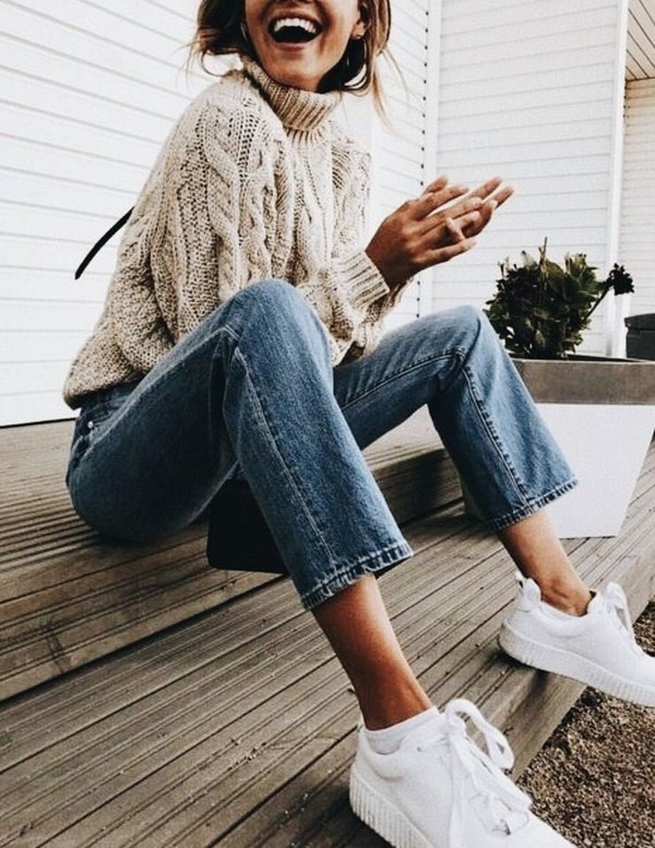 Tendances mode pour les sneakers: avec quoi porter des sneakers - voir photo