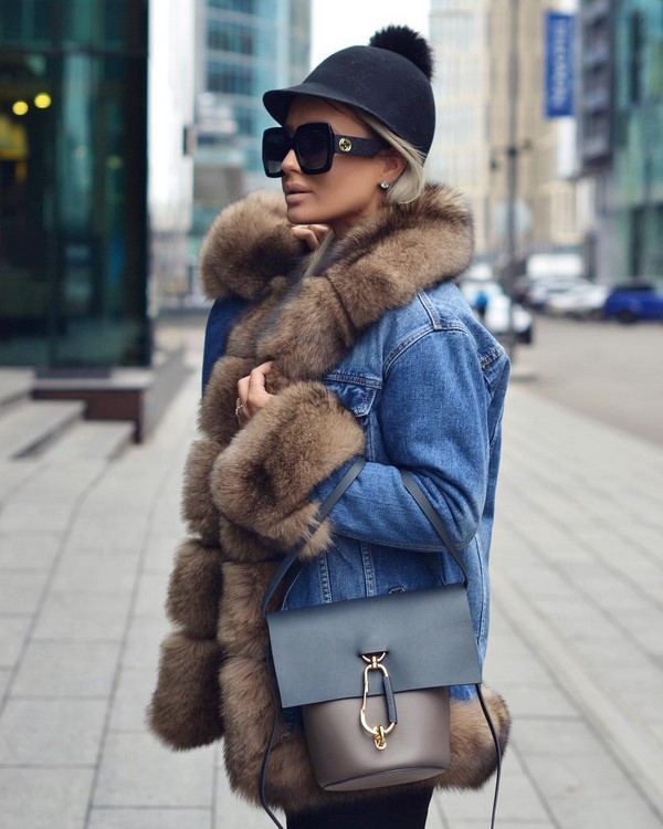 Idées chics pour les chapeaux et les chapeaux: grandes tendances et nouveaux produits