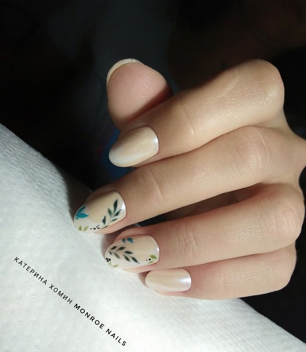 Manucure de mariage de la mariée: options de conception d'ongles luxueuses