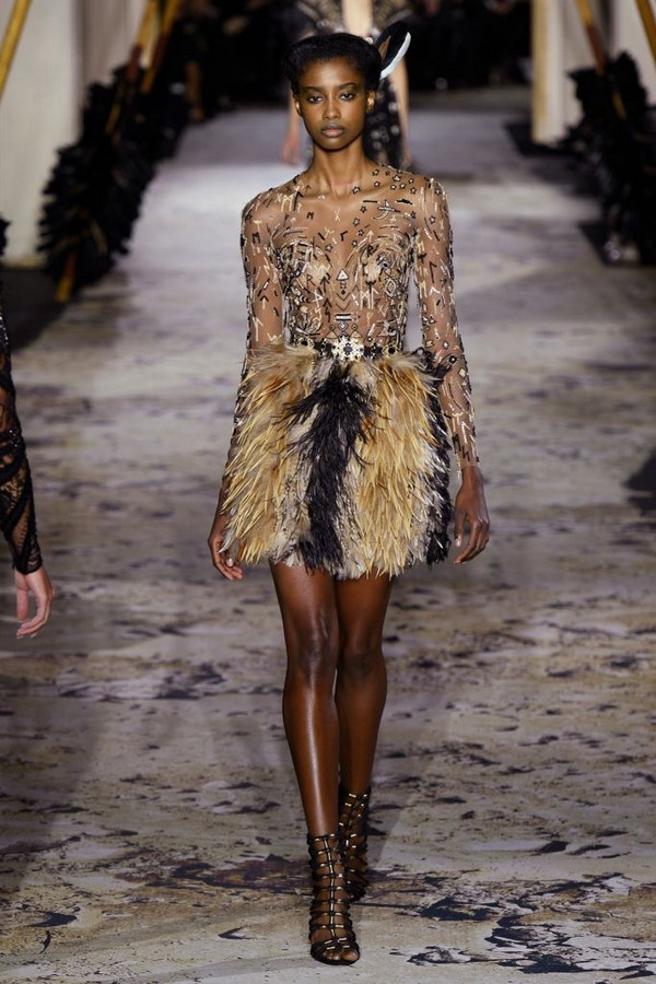 Idées de robes de soirée luxueuses - TOP 11 tendances des robes de soirée