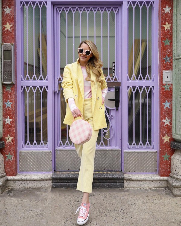 Images à la mode du printemps: comment s'habiller pour la nouvelle saison - tendances photo