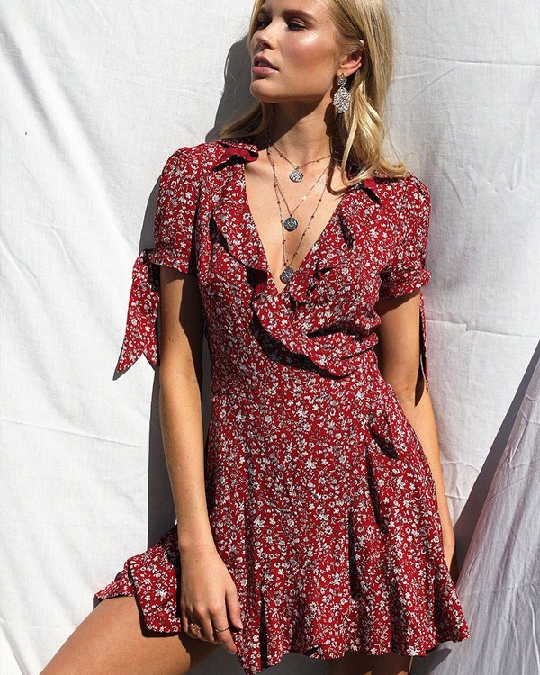 Belles robes pour le printemps - nouvelles photos et tendances sur le TOP 11 des tendances