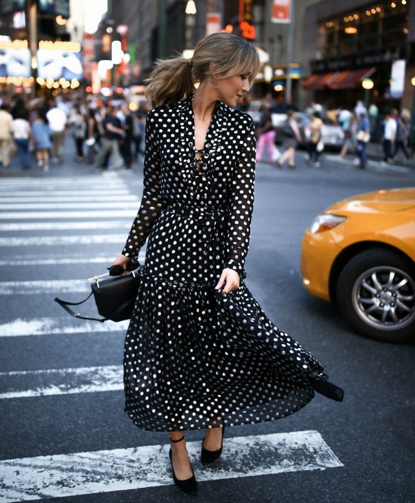Belles robes pour le printemps - nouvelles photos et tendances sur le TOP 11 des tendances