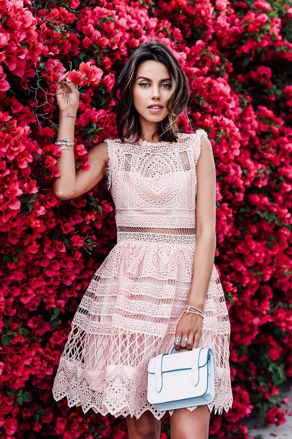 Belles robes pour le printemps - nouvelles photos et tendances sur le TOP 11 des tendances