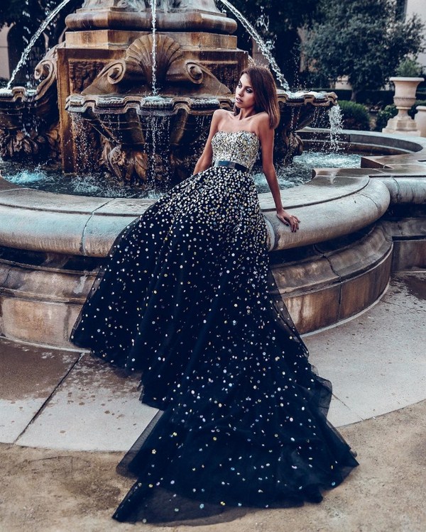 Belles robes pour le printemps - nouvelles photos et tendances sur le TOP 11 des tendances