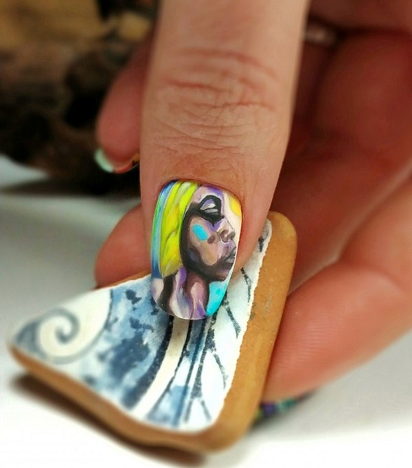 Belle manucure au design à la mode - les meilleures nouvelles de la photo