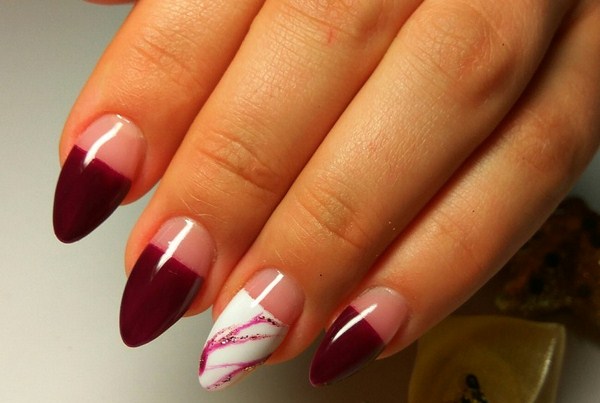 Belle manucure au design à la mode - les meilleures nouvelles de la photo