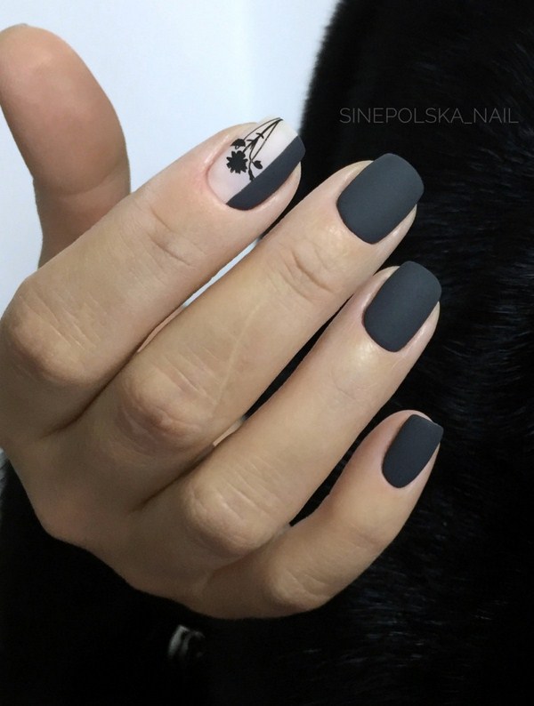 Belle manucure au design à la mode - les meilleures nouvelles de la photo