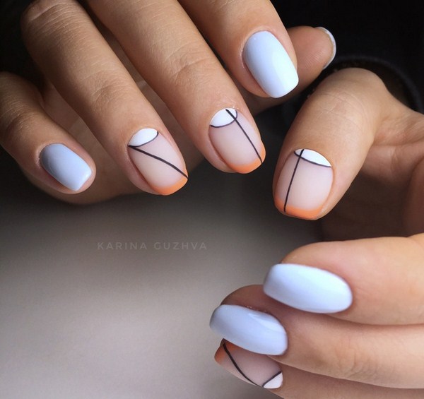 Belle manucure au design à la mode - les meilleures nouvelles de la photo
