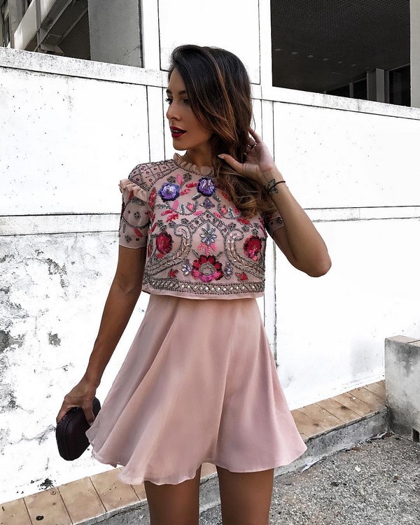 Quoi porter en été. Dernières tendances et nouvelles images sur la photo