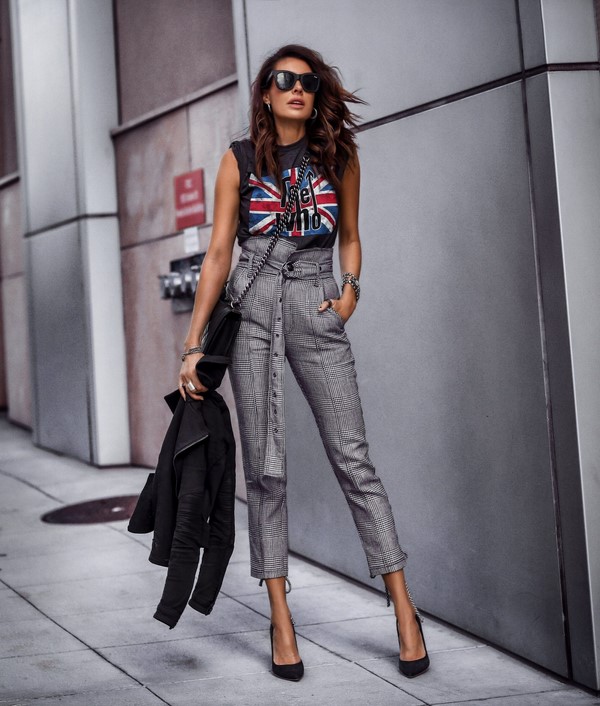 Quoi porter en été. Dernières tendances et nouvelles images sur la photo