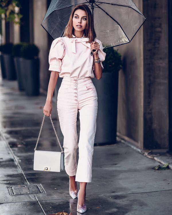 Quoi porter en été. Dernières tendances et nouvelles images sur la photo