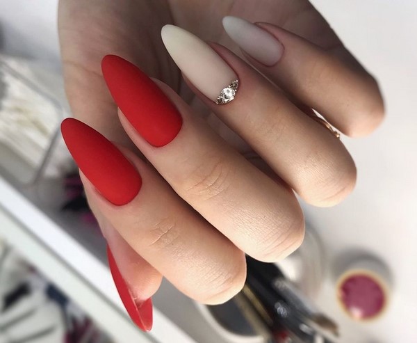 Idées colorées pour la conception des ongles d'été - Fashion Photo News