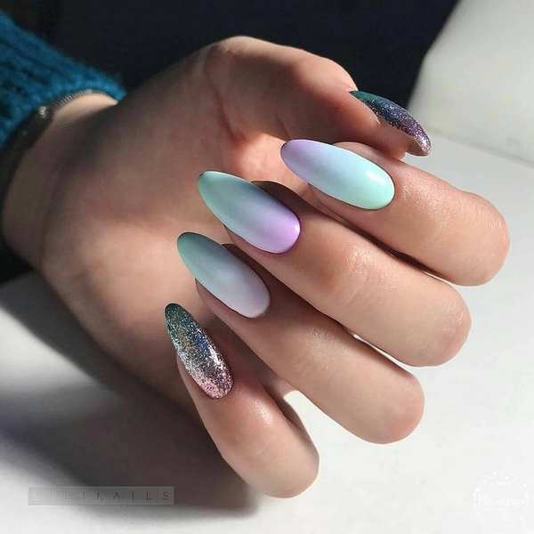 Idées colorées pour la conception des ongles d'été - Fashion Photo News