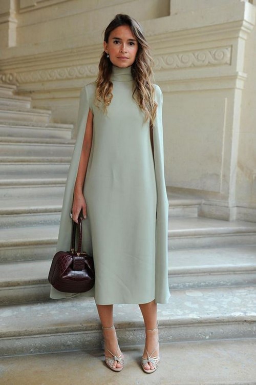 Selalunya pakaian trapeze yang sentiasa terkini: idea-idea foto, imej, trend