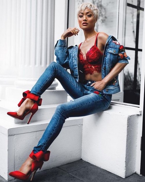 Jaquetes de denim: imprescindibles per a arcs demi-temporada i hivern