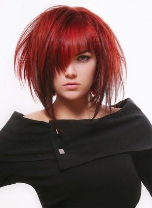 Coupes de cheveux à la mode avec asymétrie - innovations spectaculaires et solutions élégantes