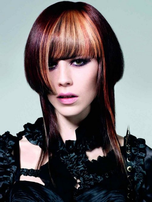 Coupes de cheveux à la mode avec asymétrie - innovations spectaculaires et solutions élégantes