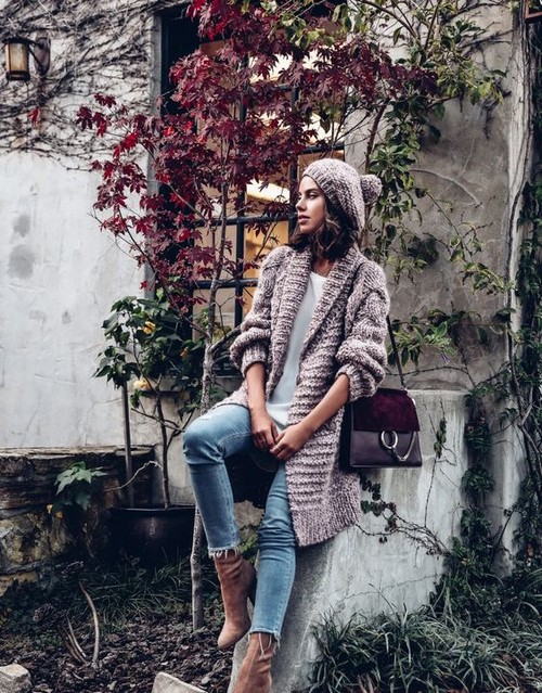 Les tendances du tricot à la mode: des styles tricotés aux looks originaux