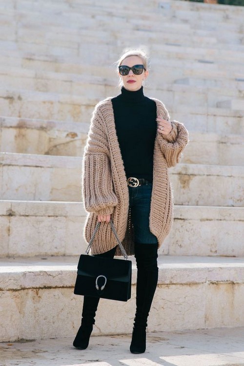 Les tendances du tricot à la mode: des styles tricotés aux looks originaux